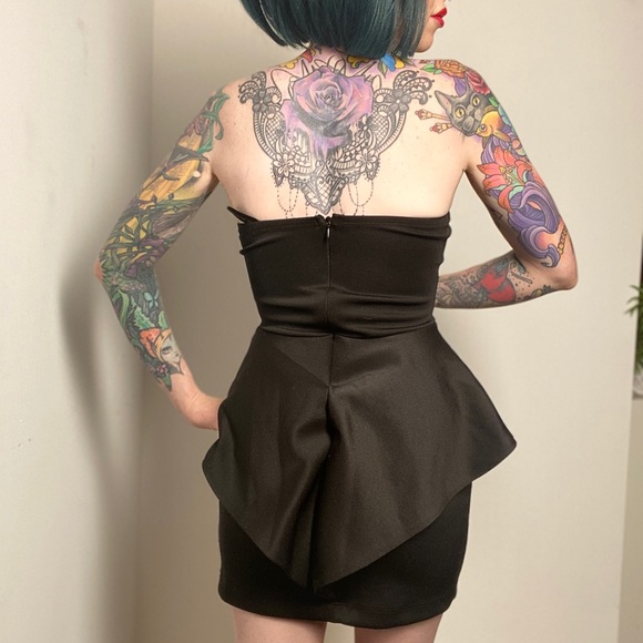 Peplum style mini dress - Picture 5 of 5